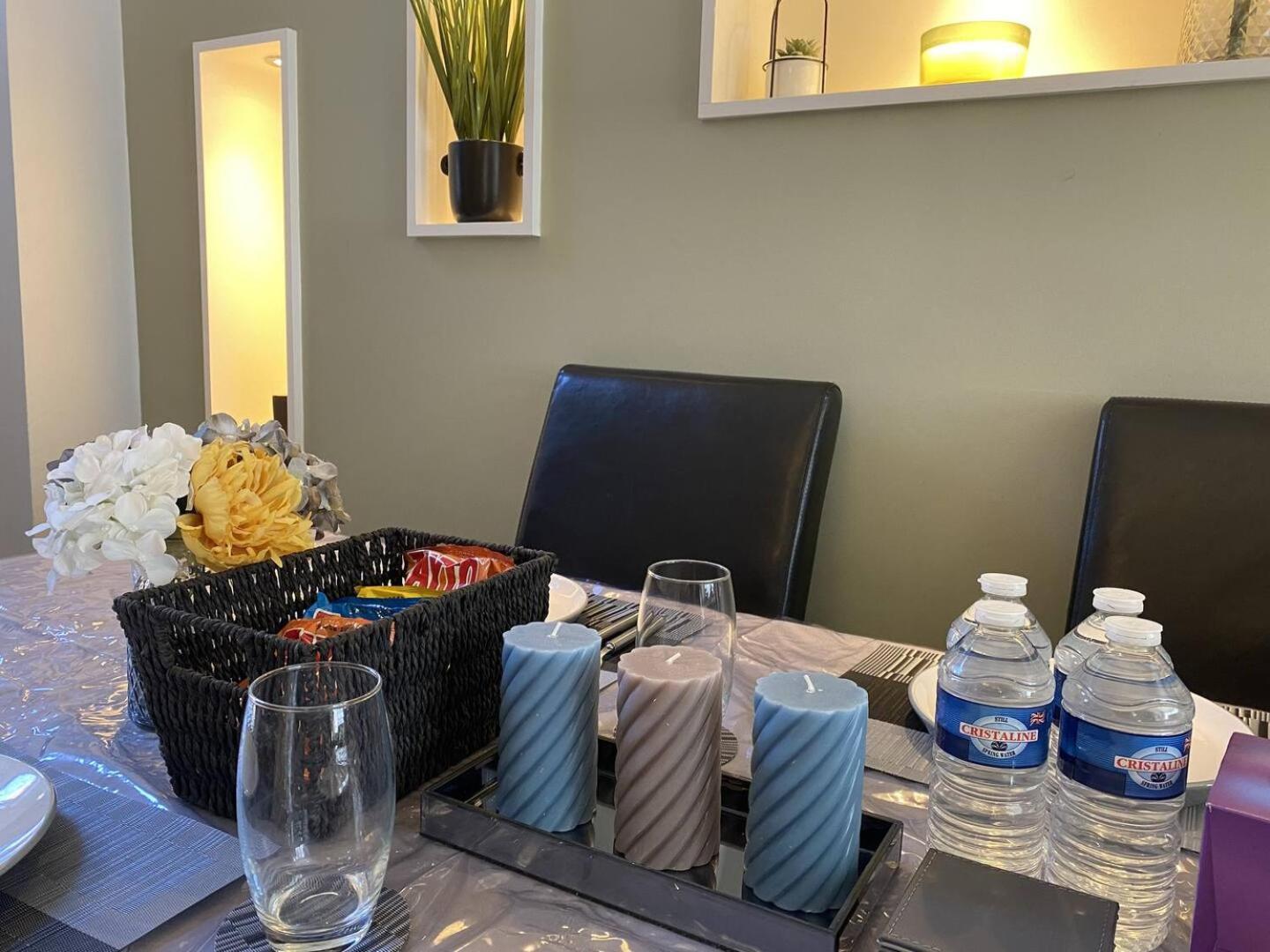 הוילה בלפסט 2Br Cozy Duplex מראה חיצוני תמונה